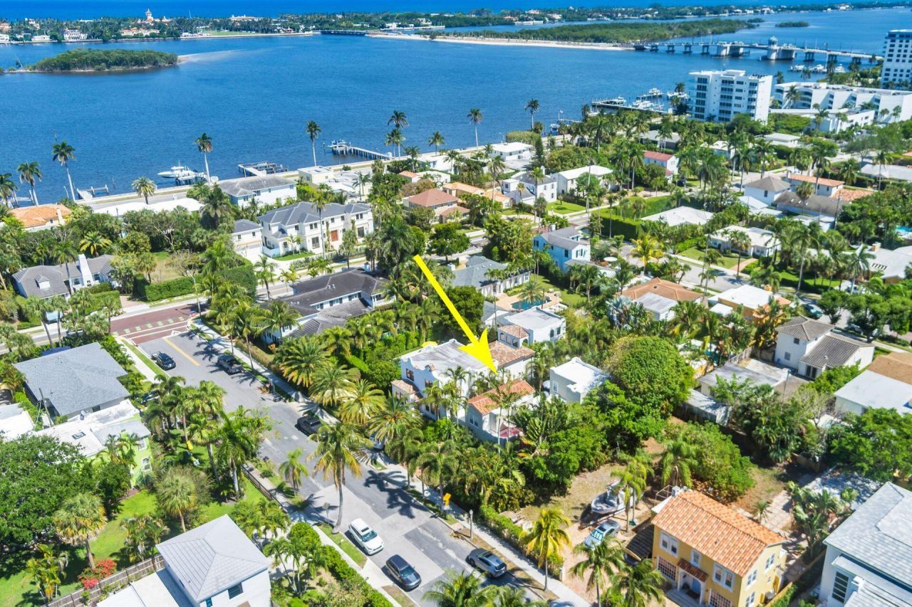 138 Greymon Drive, West Palm Beach, FL 33405 Photo