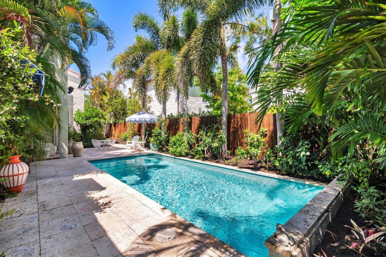 138 Greymon Drive, West Palm Beach, FL 33405 Photo