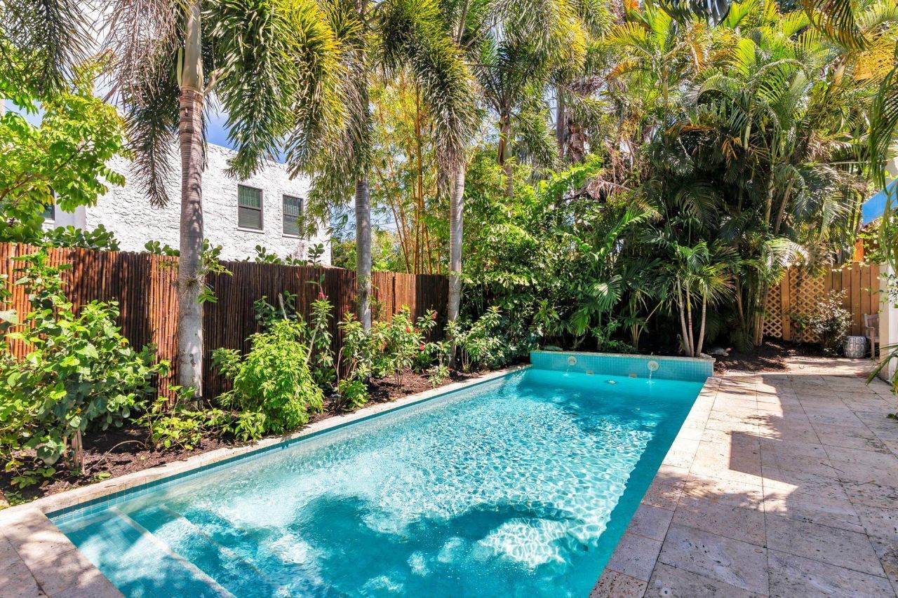 138 Greymon Drive, West Palm Beach, FL 33405 Photo