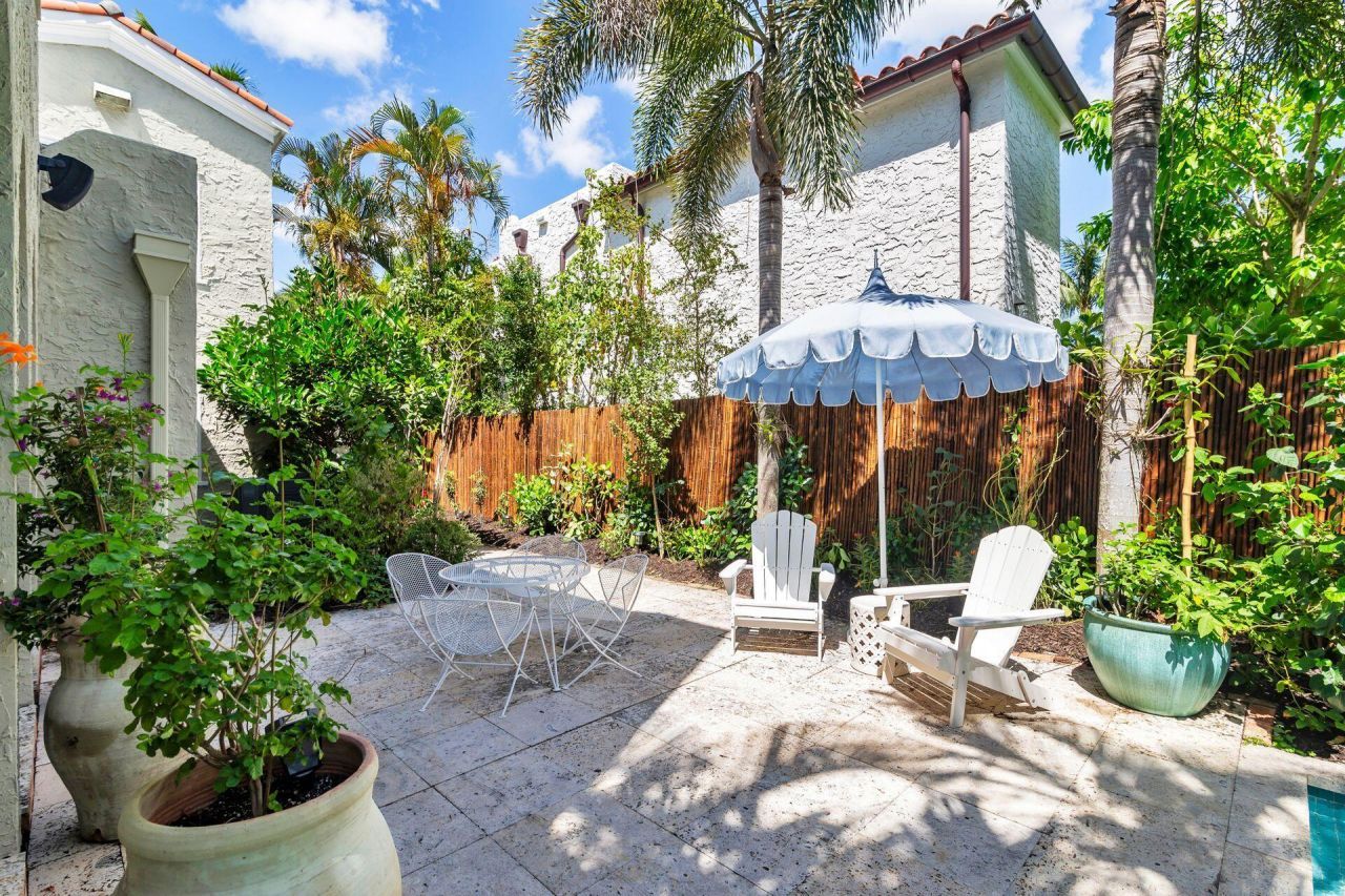 138 Greymon Drive, West Palm Beach, FL 33405 Photo