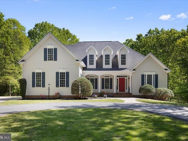 8606 LAROQUE RUN DRIVE, FREDERICKSBURG, VA 22407