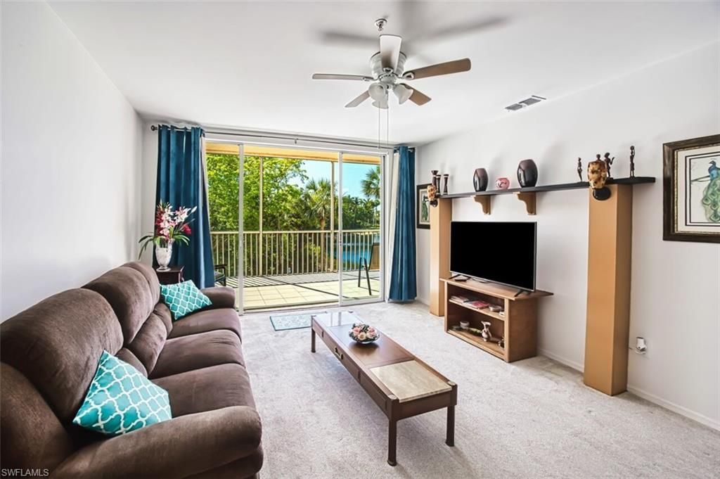 14801 Park Lake Dr, Unit 209, Fort Myers, FL 33919 Photo