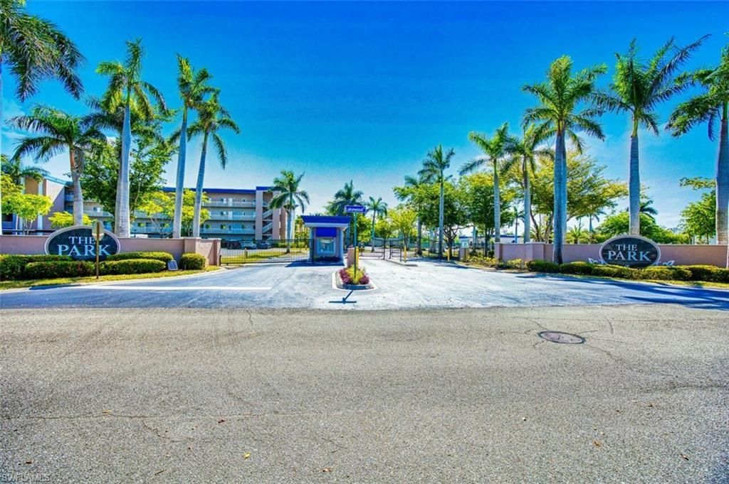 14801 Park Lake Dr, Unit 209, Fort Myers, FL 33919 Photo