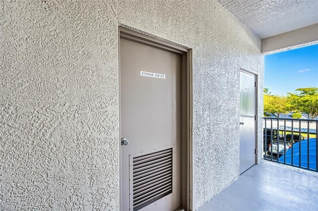 14801 Park Lake Dr, Unit 209, Fort Myers, FL 33919 Photo