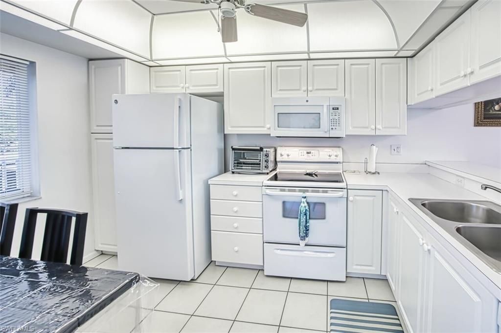 14801 Park Lake Dr, Unit 209, Fort Myers, FL 33919 Photo