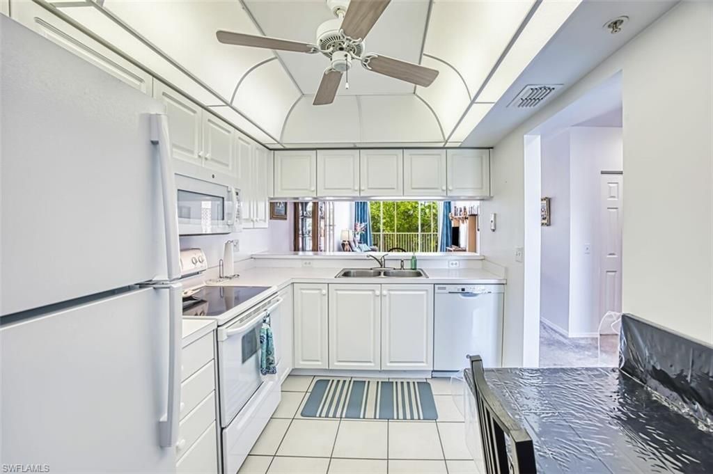 14801 Park Lake Dr, Unit 209, Fort Myers, FL 33919 Photo