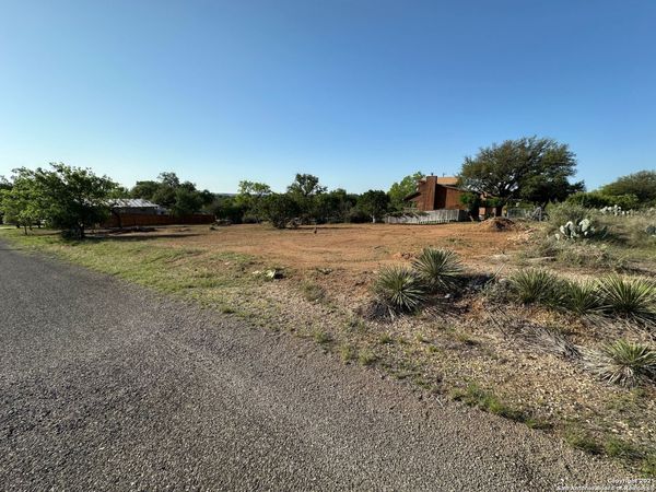 130 East Willow, Marble Falls, TX 78654