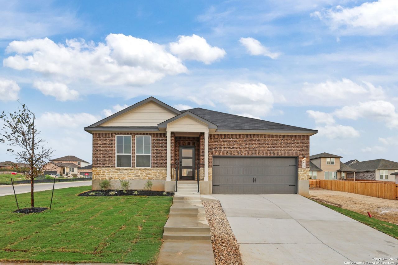 6615 Comanche Valley, San Antonio, TX 78247 Main Photo