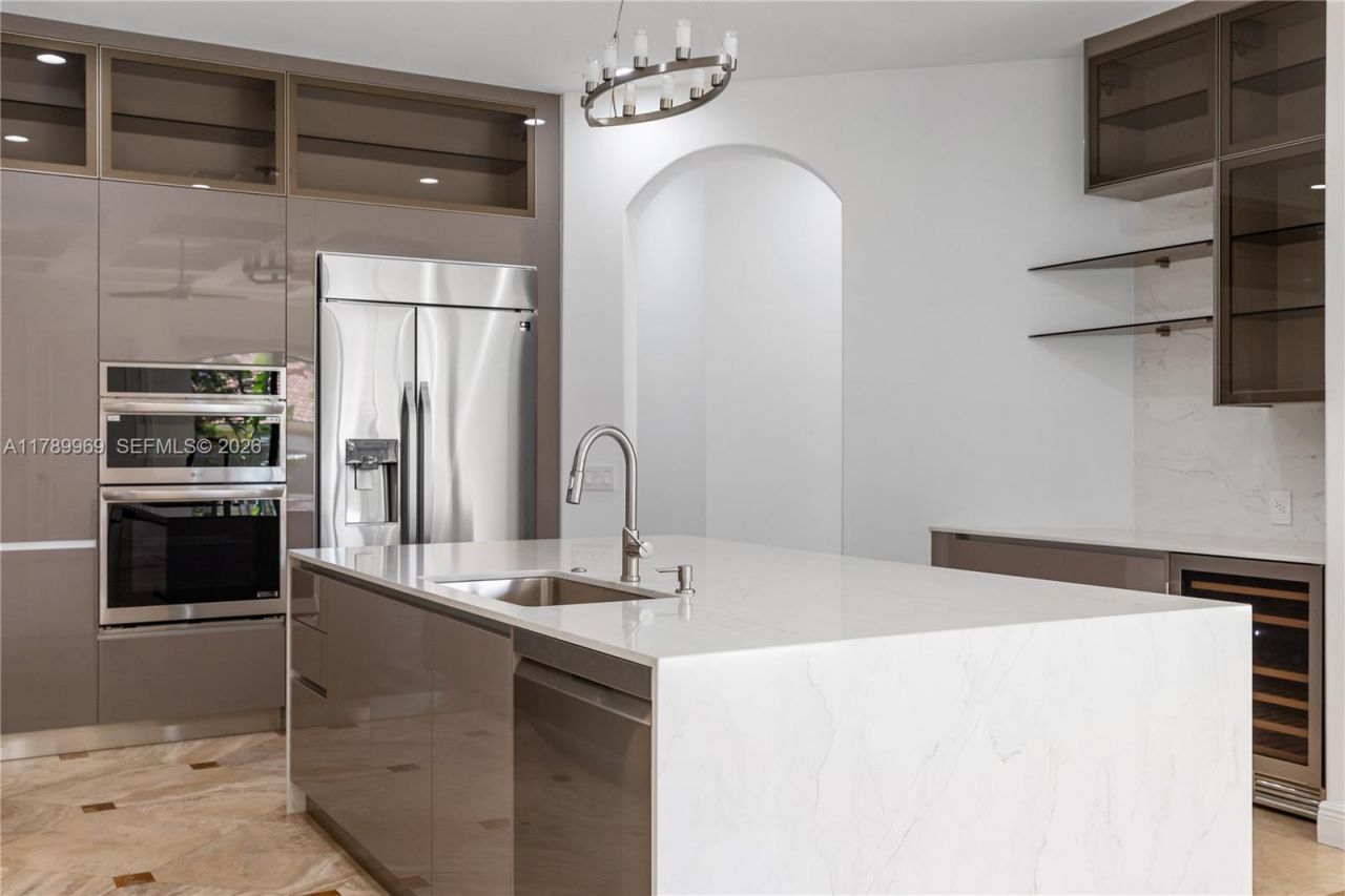 260 NE Wavecrest Ct, Boca Raton, FL 33432 Photo