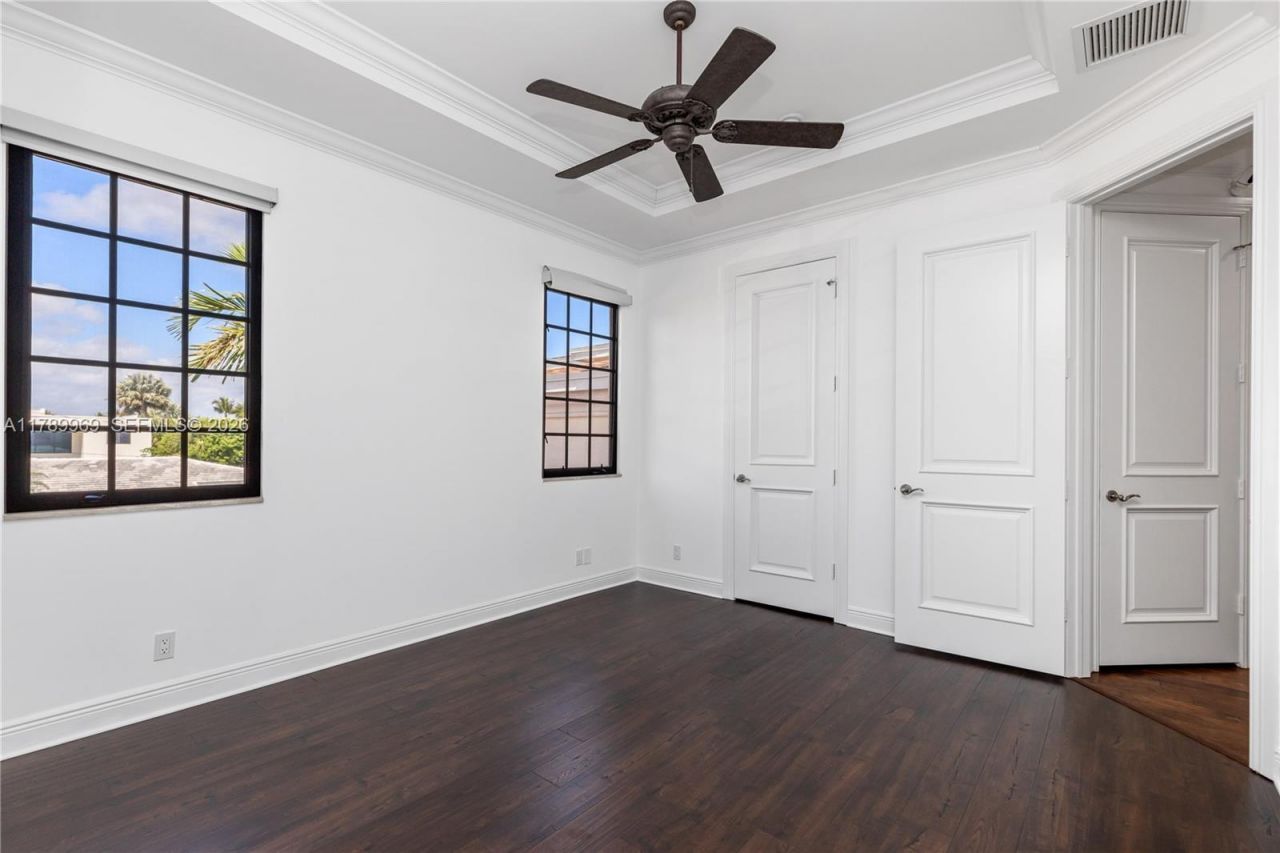 260 NE Wavecrest Ct, Boca Raton, FL 33432 Photo