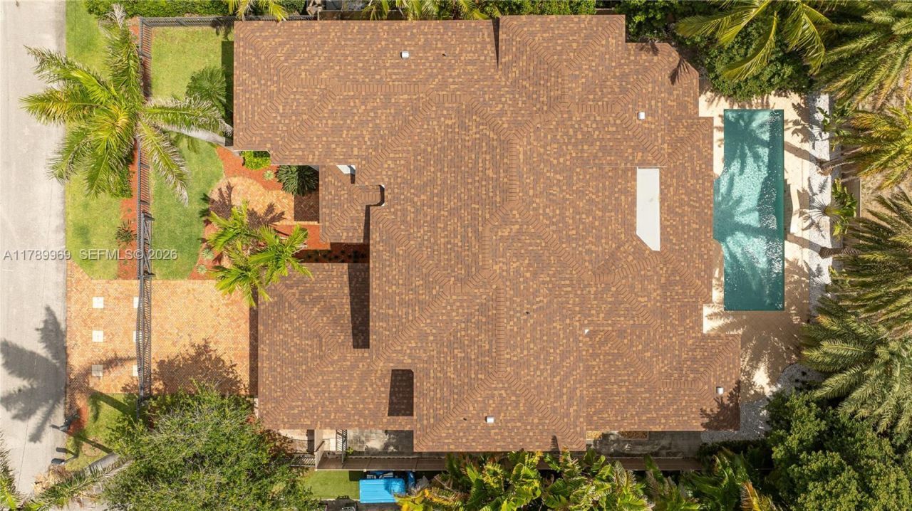 260 NE Wavecrest Ct, Boca Raton, FL 33432 Photo