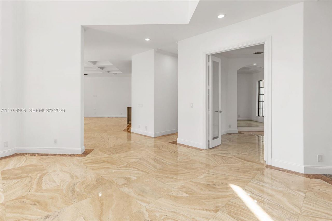 260 NE Wavecrest Ct, Boca Raton, FL 33432 Photo