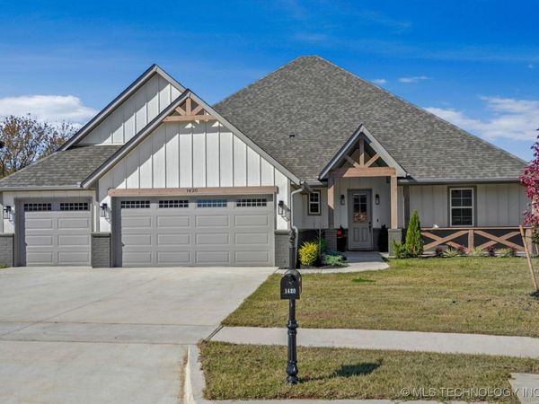 1420 N 70th Street, Broken Arrow, OK 74014