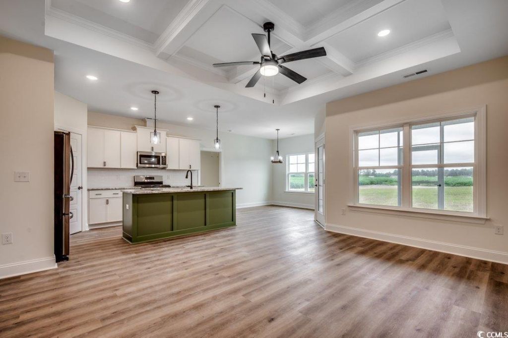 4959 Dupont Rd. Photo 3