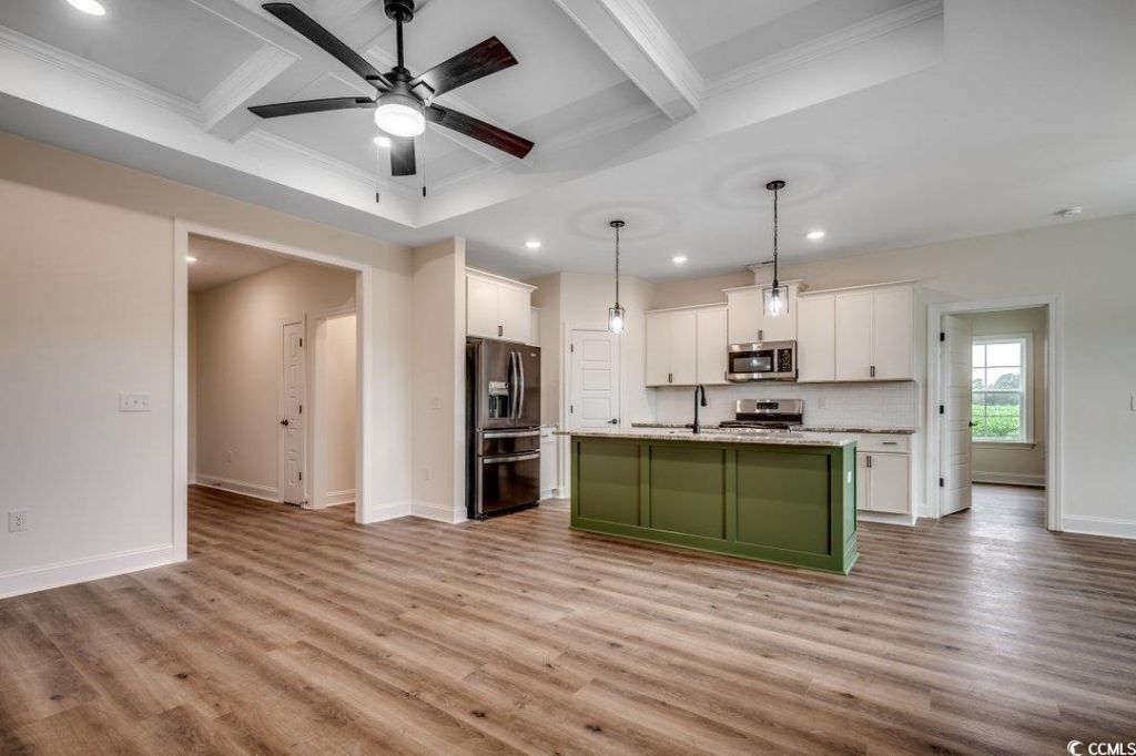 4959 Dupont Rd. Photo 4