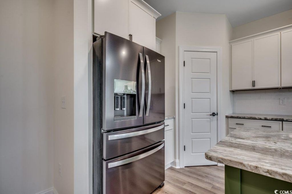 4959 Dupont Rd. Photo 7