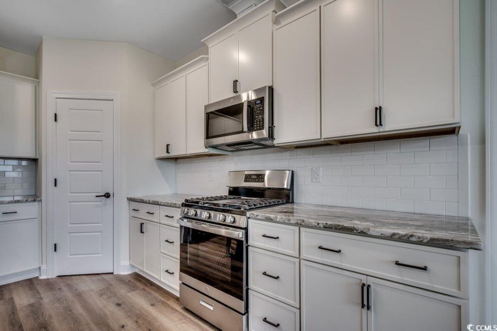 4959 Dupont Rd. Photo 8