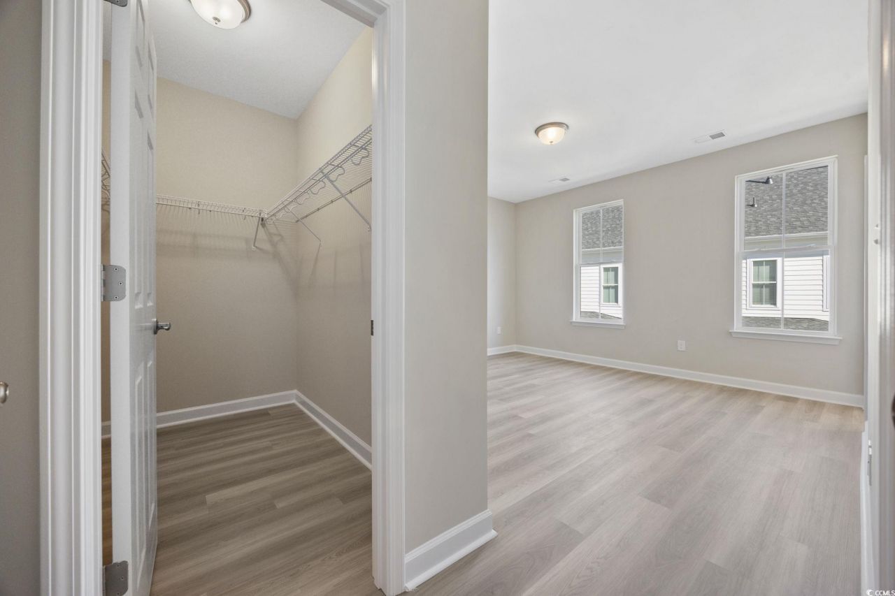 2800 Cook Circle Photo 16