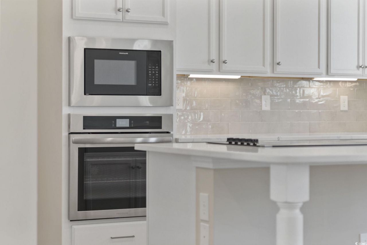 2800 Cook Circle Photo 6