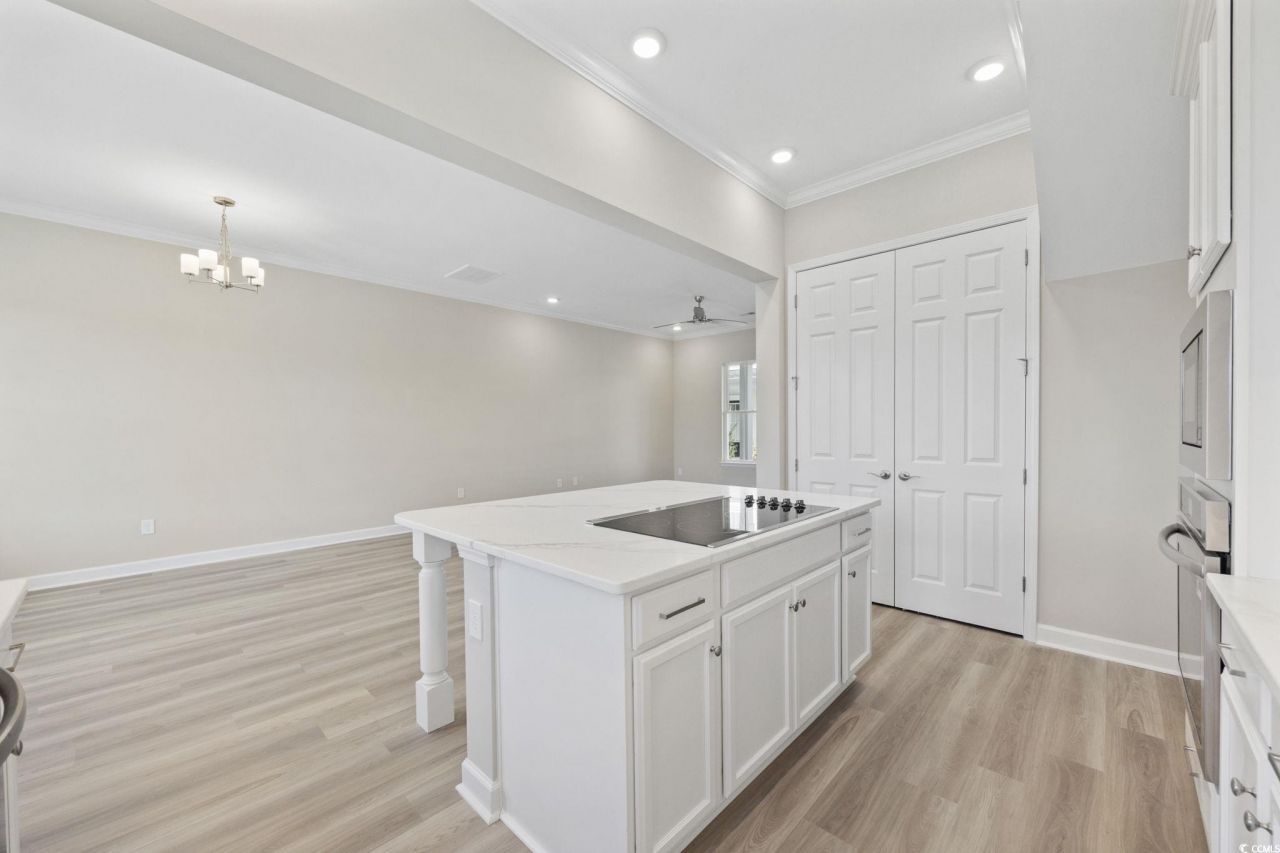 2800 Cook Circle Photo 9