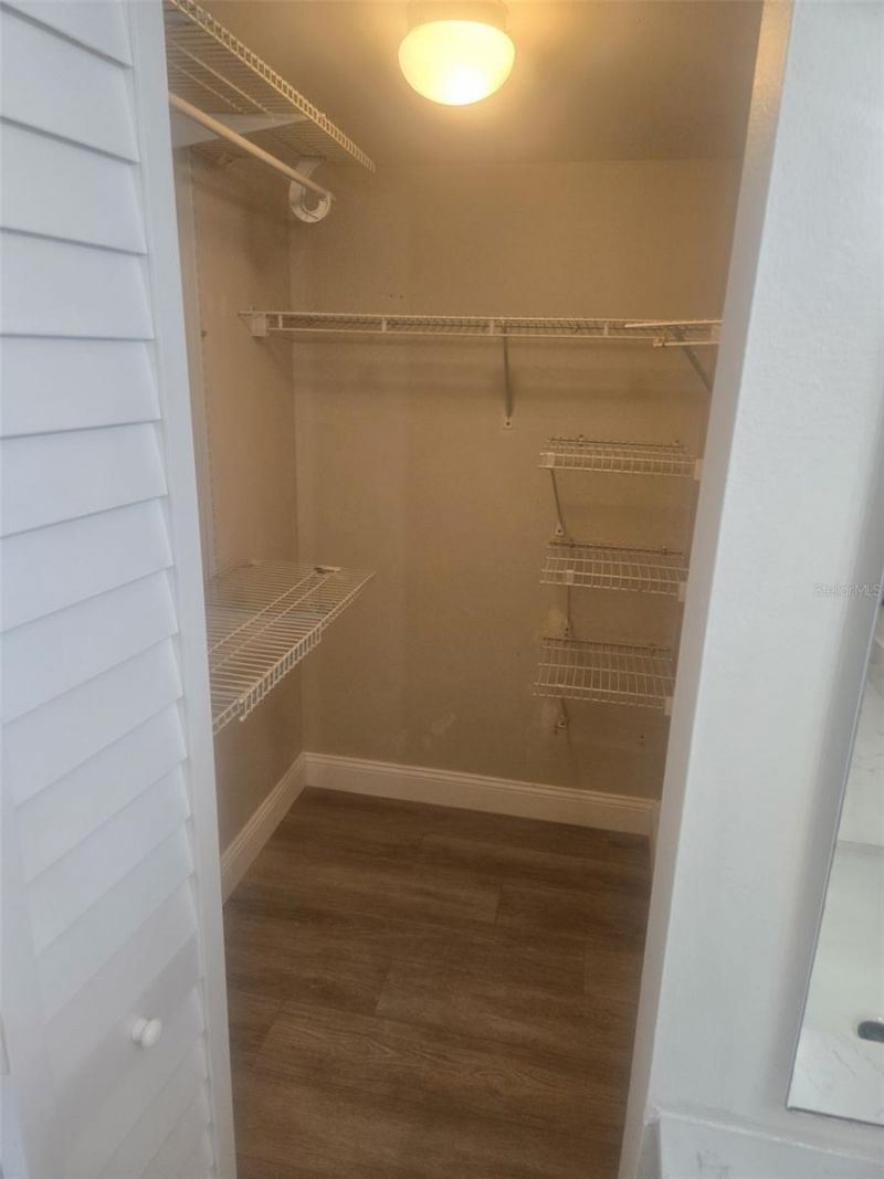 5153 Isla Key Boulevard S, Unit 215, Saint Petersburg, FL 33715 Photo