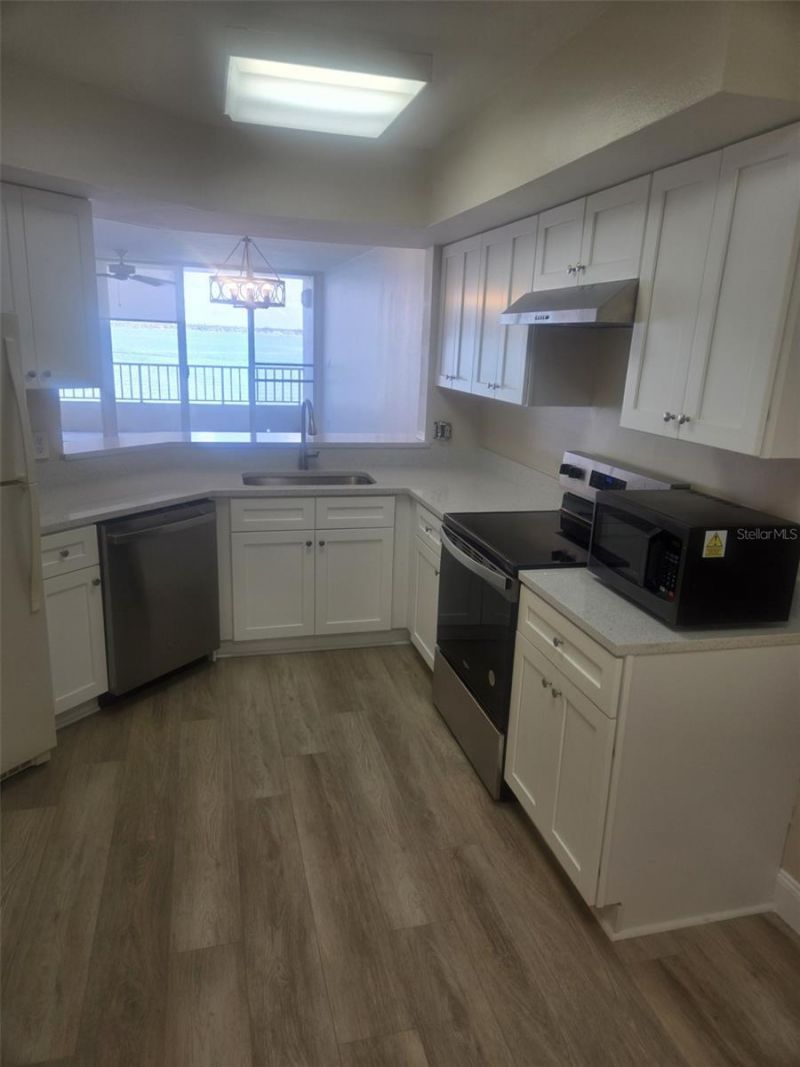 5153 Isla Key Boulevard S, Unit 215, Saint Petersburg, FL 33715 Photo