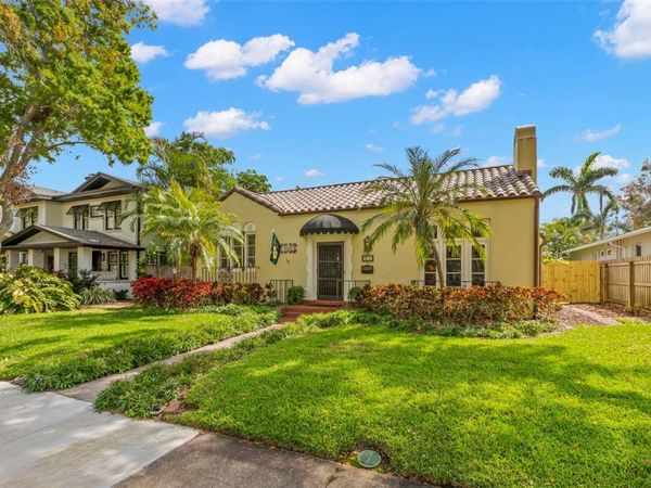 646 16TH AVENUE NE, ST PETERSBURG, FL 33704
