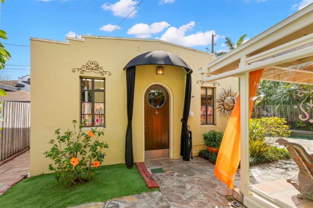 646 16th Avenue Ne, Saint Petersburg, FL 33704 Photo