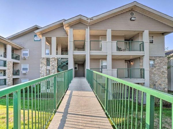 160 W Rockford Drive, Unit 4, Branson, MO 65616