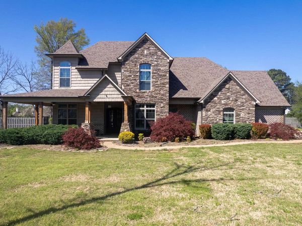 963 ASHPORT RD, Jackson, TN 38305