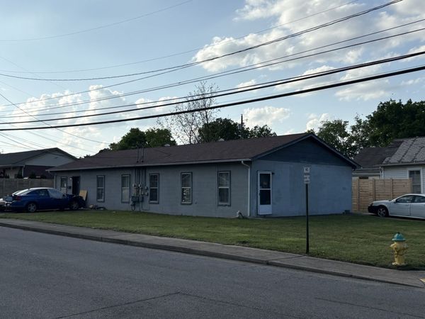 530 Martin St, Clarksville, TN 37040