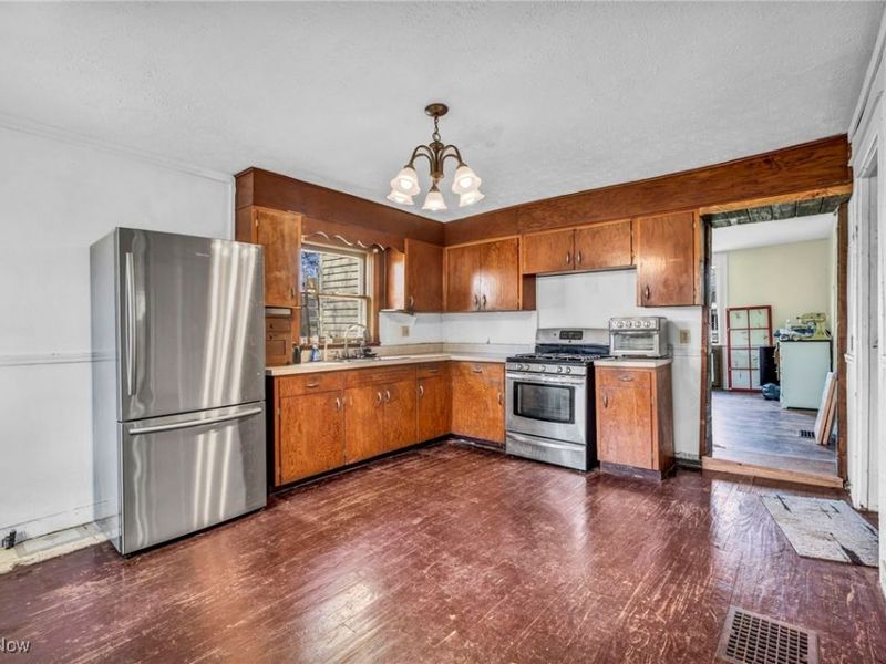 8935 S Main Street, Windham, OH 44288 Photo 11