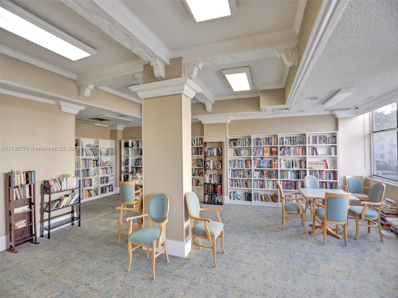 18011 Biscayne Blvd, Unit 1904, Aventura, FL 33160 Photo