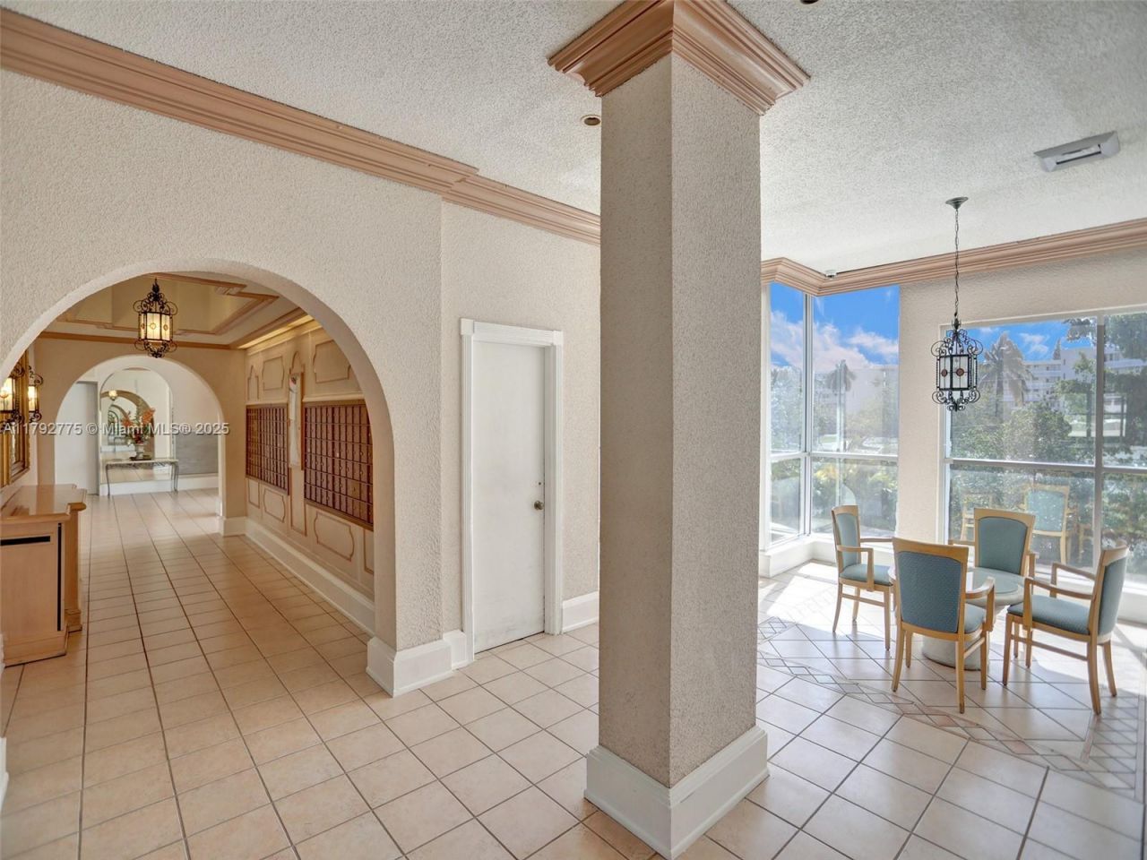 18011 Biscayne Blvd, Unit 1904, Aventura, FL 33160 Photo