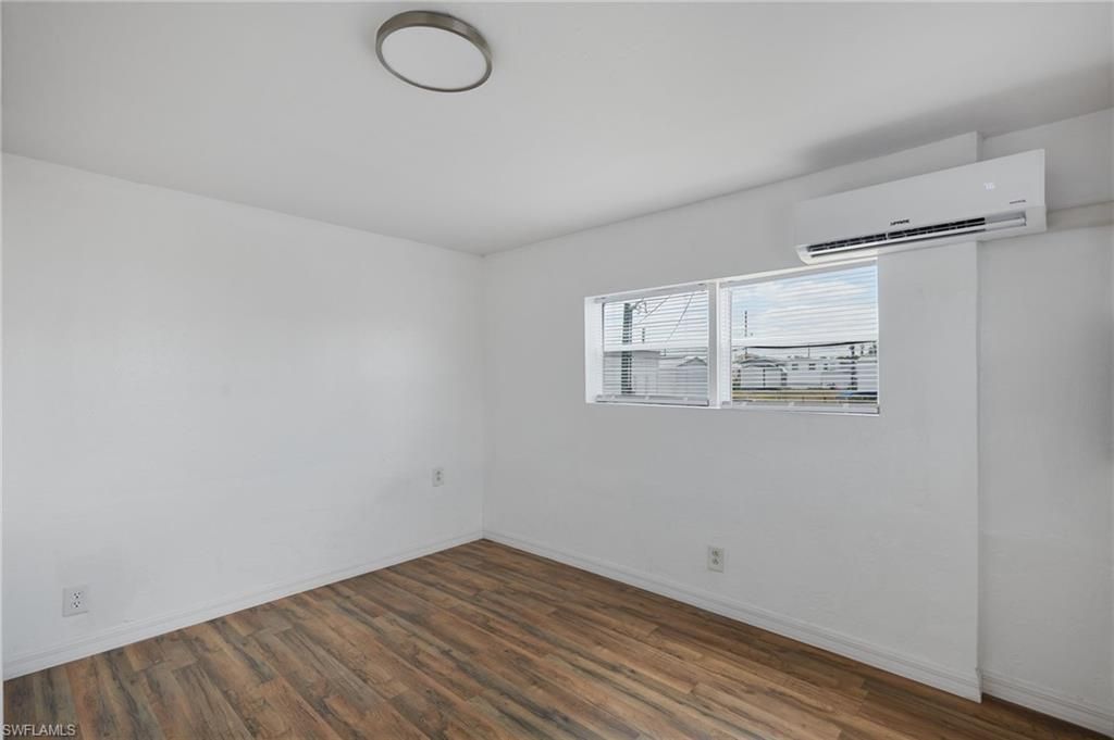 5558 Palm Beach Blvd, Unit 214, Fort Myers, FL 33905 Photo