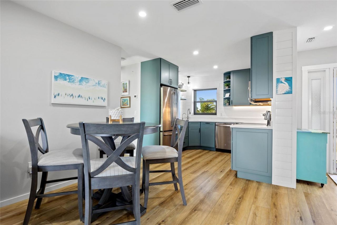 1318 Wesley Drive, Unit B122, Punta Gorda, FL 33950 Photo