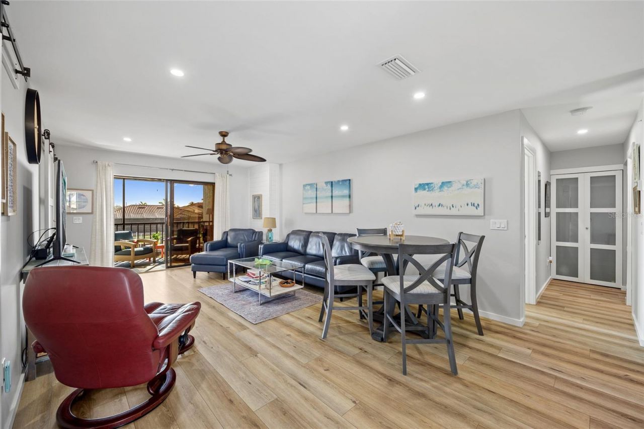 1318 Wesley Drive, Unit B122, Punta Gorda, FL 33950 Photo