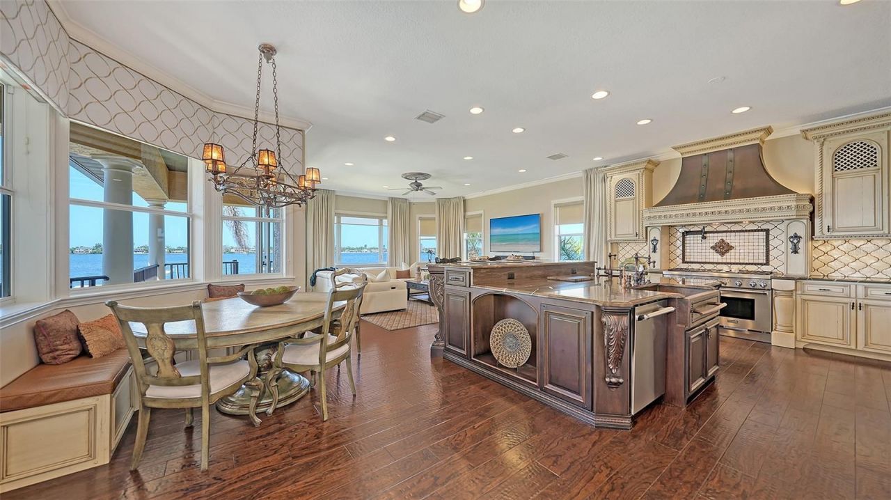 7342 Captain Kidd Avenue, Sarasota, FL 34231 Photo