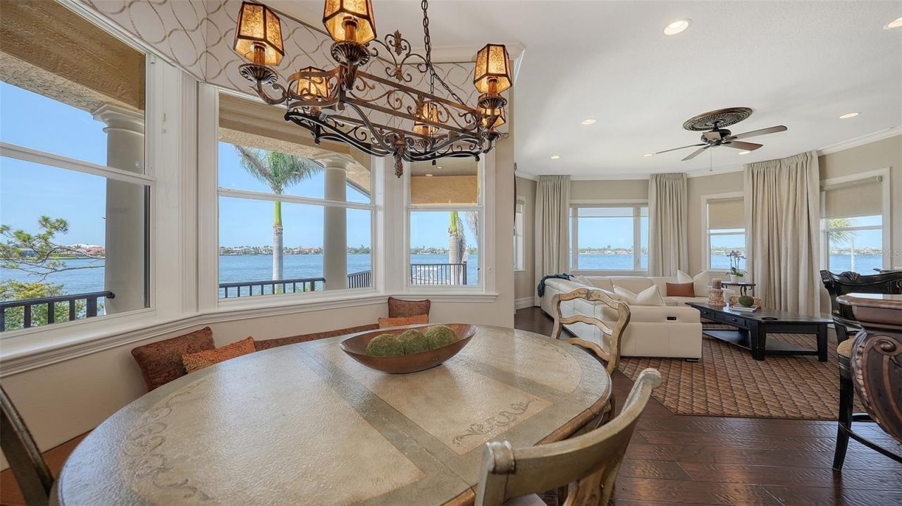 7342 Captain Kidd Avenue, Sarasota, FL 34231 Photo