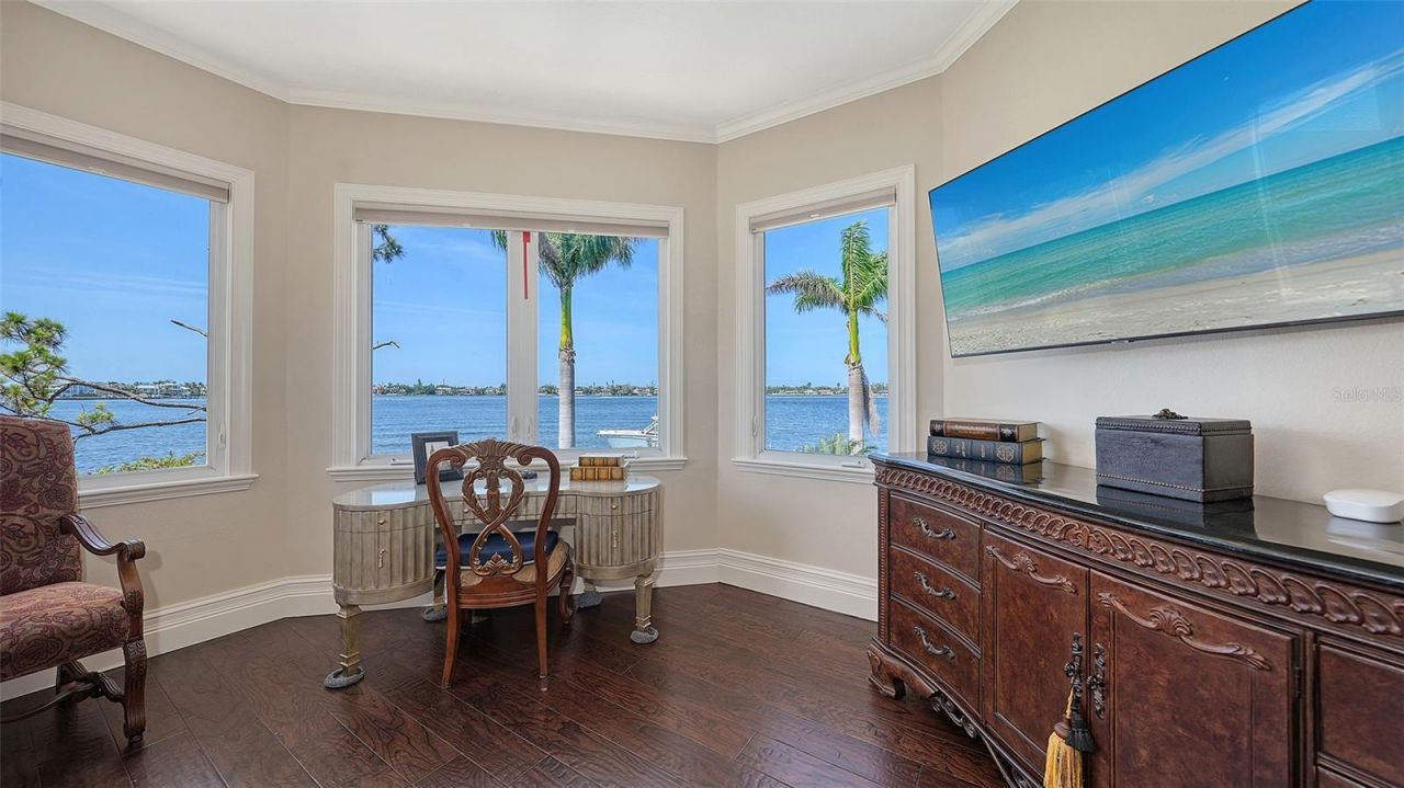 7342 Captain Kidd Avenue, Sarasota, FL 34231 Photo