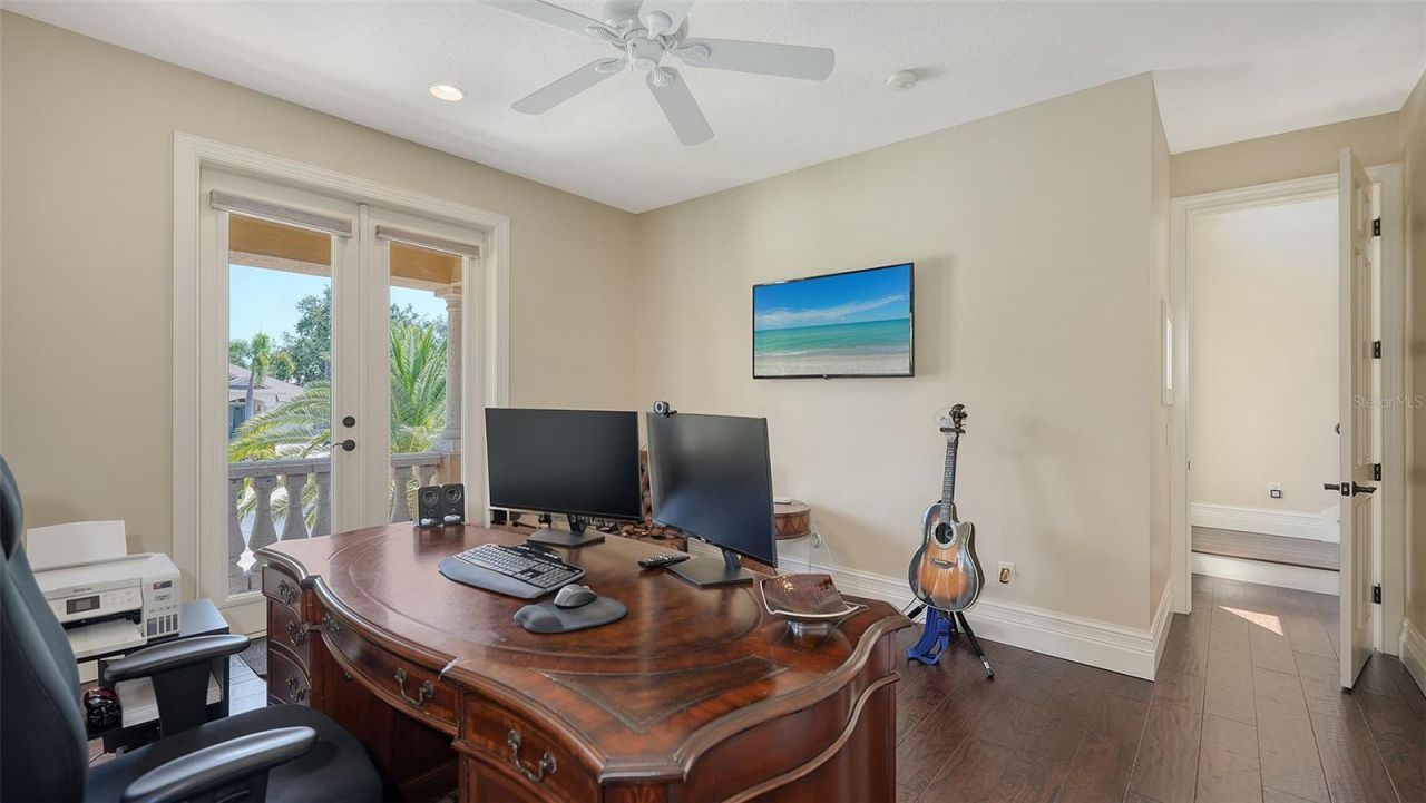 7342 Captain Kidd Avenue, Sarasota, FL 34231 Photo