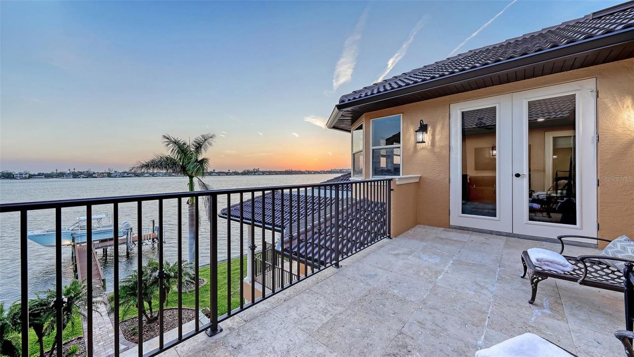 7342 Captain Kidd Avenue, Sarasota, FL 34231 Photo