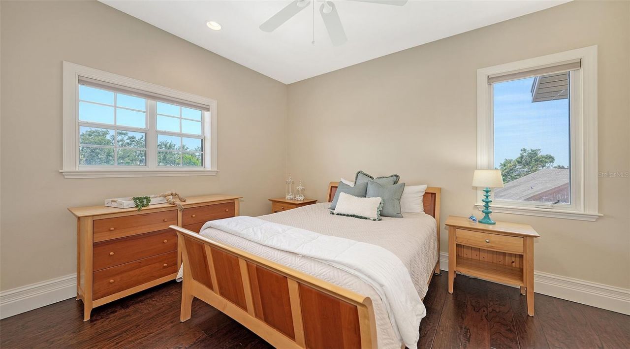 7342 Captain Kidd Avenue, Sarasota, FL 34231 Photo