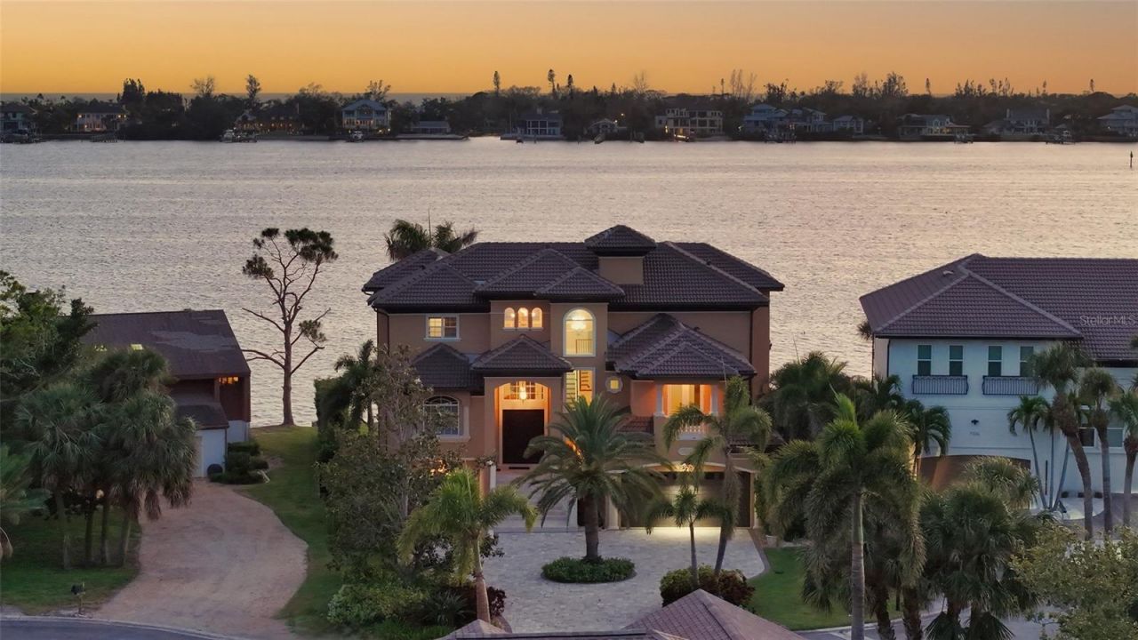 7342 Captain Kidd Avenue, Sarasota, FL 34231 Photo