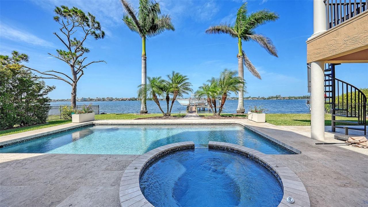 7342 Captain Kidd Avenue, Sarasota, FL 34231 Photo