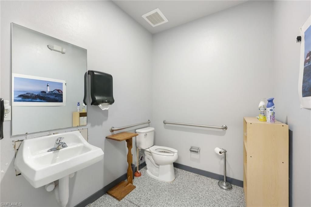 326 SW 2nd Ter, Cape Coral, FL 33991 Photo