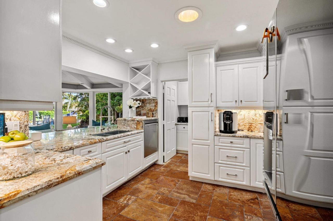 681 NE Harbour Drive, Boca Raton, FL 33431 Photo