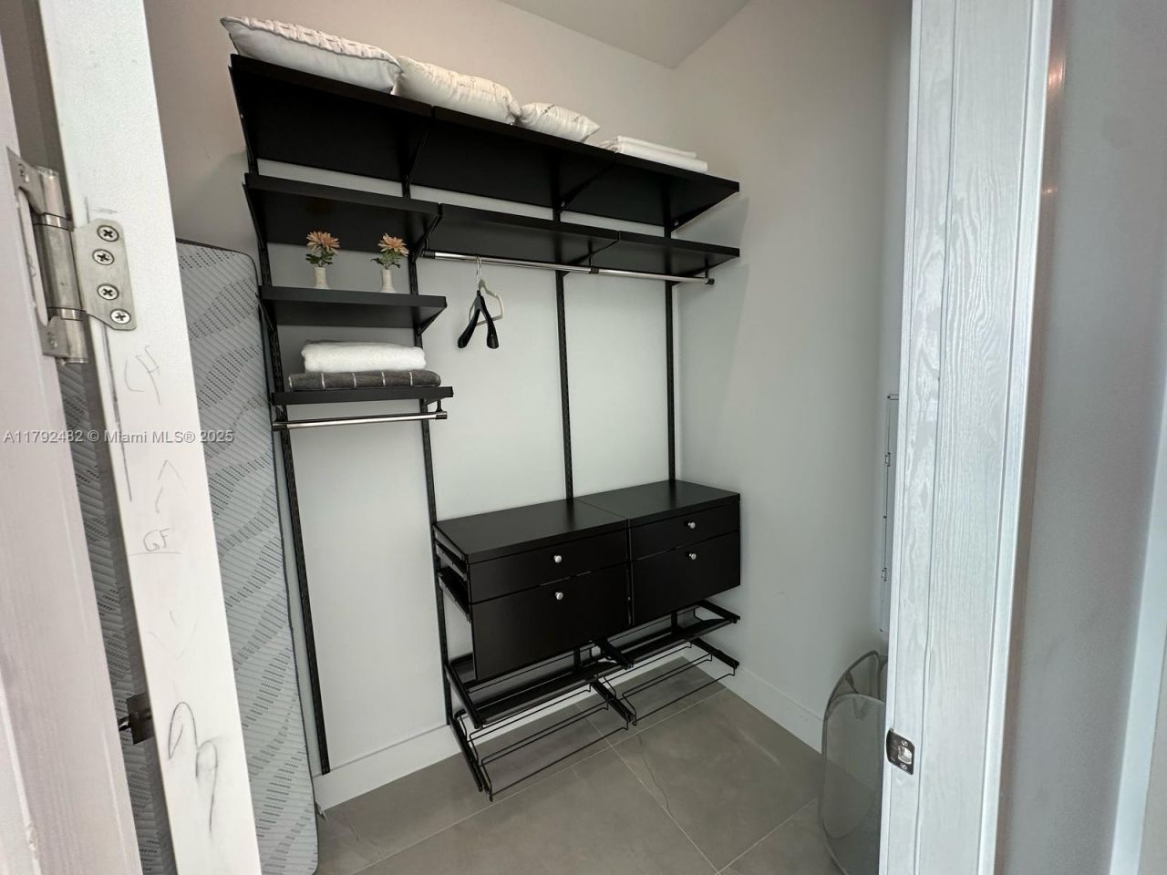 17550 Collins Ave, Unit 902, Sunny Isles Beach, FL 33160 Photo