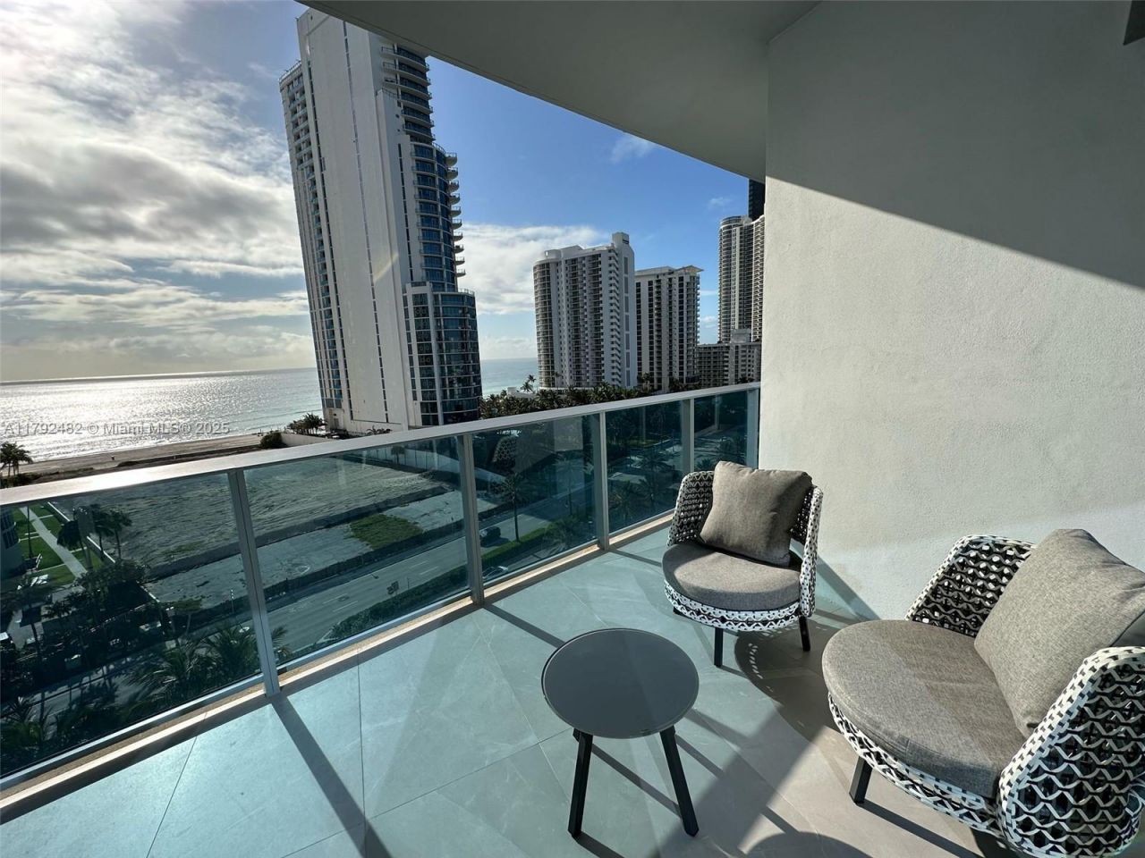 17550 Collins Ave, Unit 902, Sunny Isles Beach, FL 33160 Photo