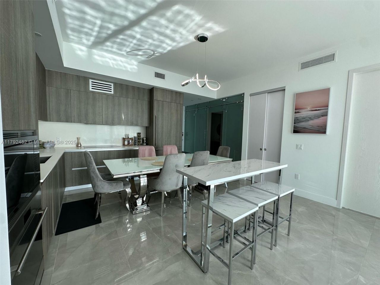 17550 Collins Ave, Unit 902, Sunny Isles Beach, FL 33160 Photo